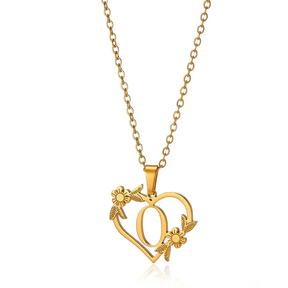 Personalisierte Herz-Kette mit Blumen & Initialen
